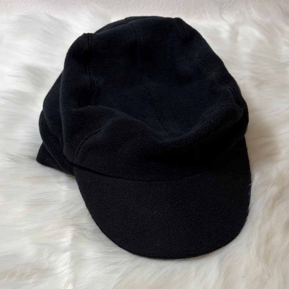 Trail Heads Black Fleece Newsboy Cap